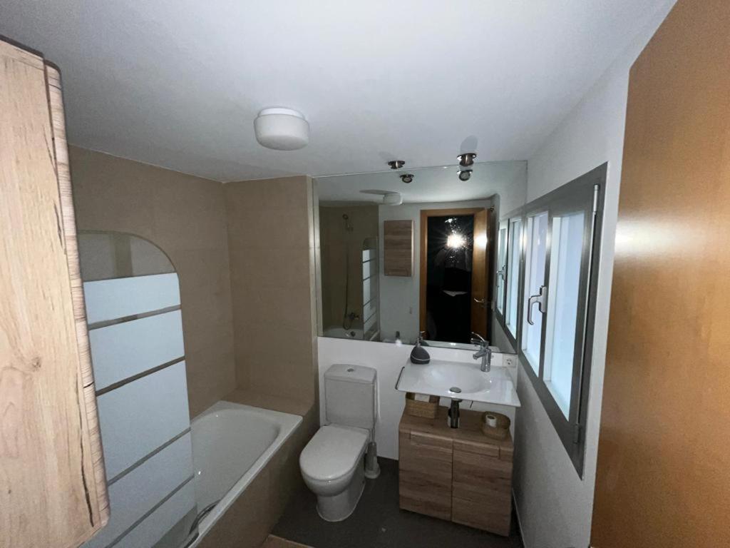 Benicàssim Apartamento Agradable, Vistas Al Mar מראה חיצוני תמונה